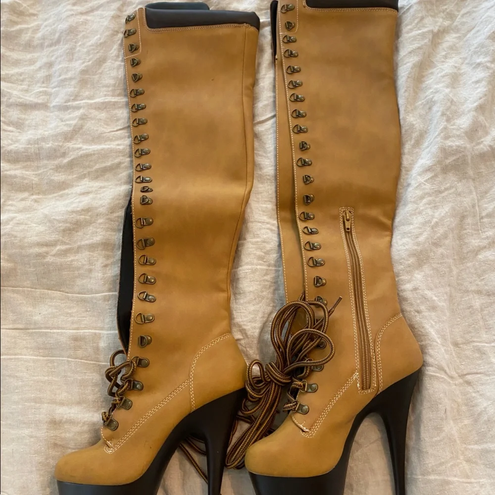 Pleaser Nubuck Lace Up Platform Thigh High Boots 6" High Heels - Picture 1 of 2